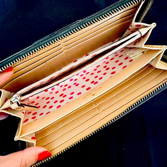 Black Kate Spade Wallet - Picture 3 of 3